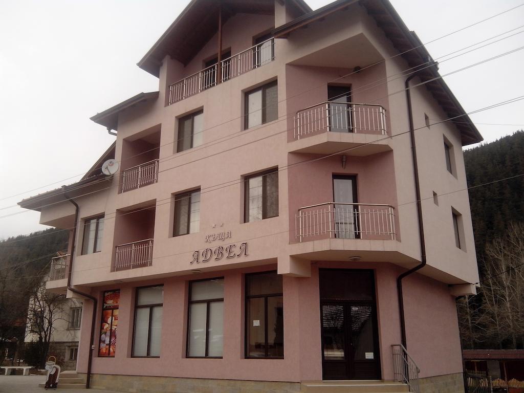 Advel Guest Hous Hotel Madzhare Exterior photo