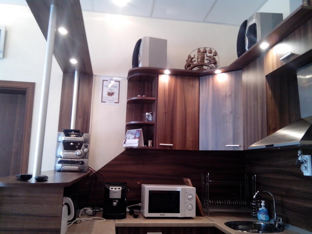 Advel Guest Hous Hotel Madzhare Room photo
